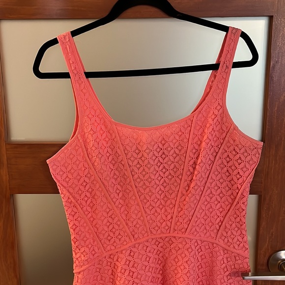 Max Studio pink lace dress size L - Picture 2 of 6